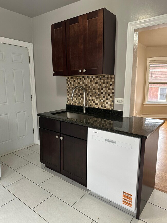 Foto del edificio - 4033 W Melrose St