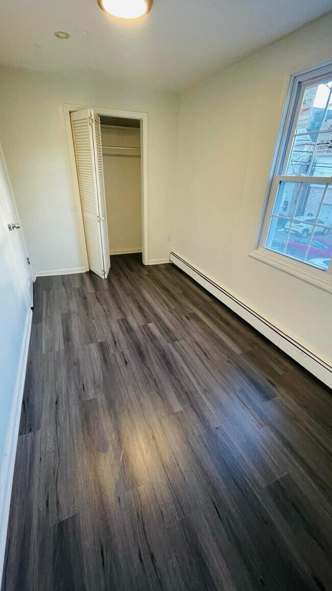 Foto del edificio - 1031 Flora St