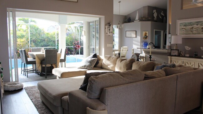 Foto del edificio - 132 Cambridge Ct