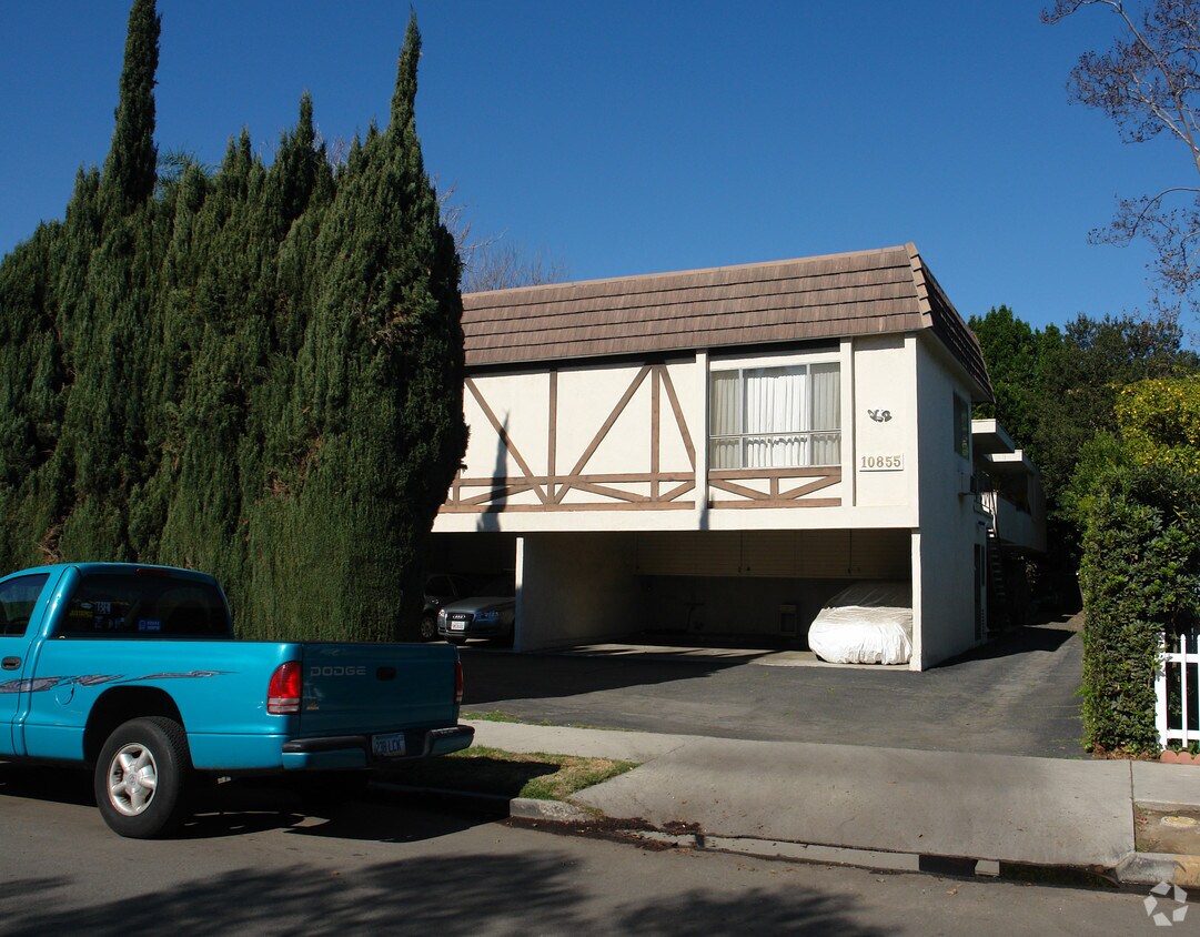 Foto del edificio - 10855 Morrison St