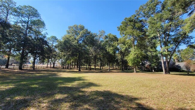 Foto del edificio - 8762 FL-26