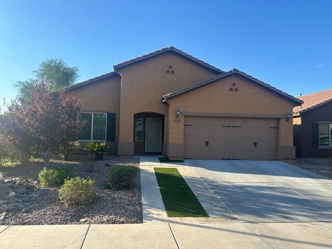 Building Photo - 10765 W Avenida del Rey