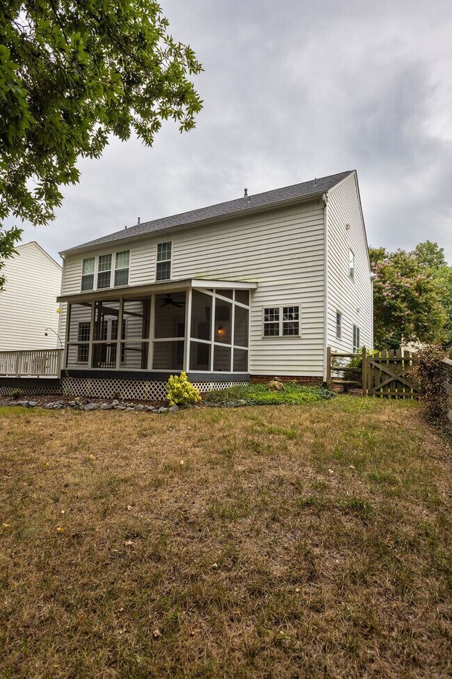 Foto del edificio - 6337 Elderslie Dr