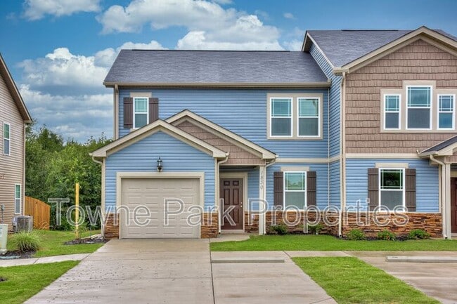 Building Photo - 1830 Butternut Dr
