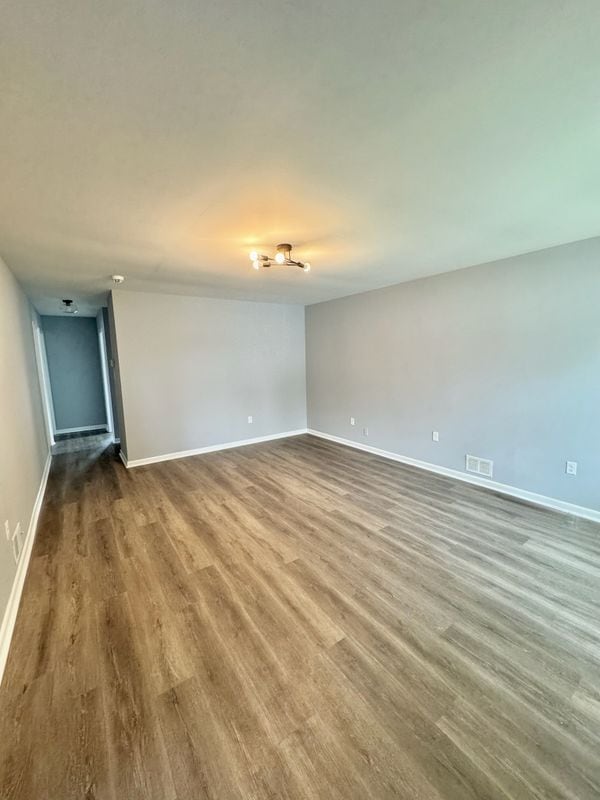 Foto del edificio - 4917 Manheim Ave