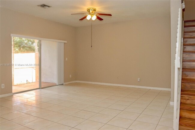 Building Photo - 5660 NW 120th Terrace