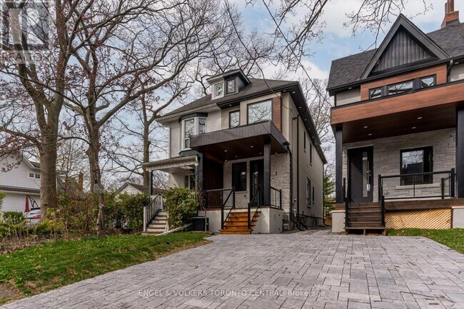 Photo du bâtiment - 230 Willow Ave