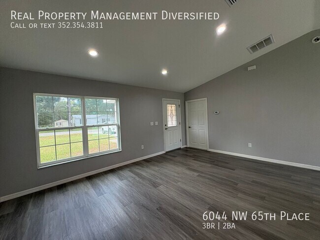 Foto del edificio - 6044 NW 65th Pl
