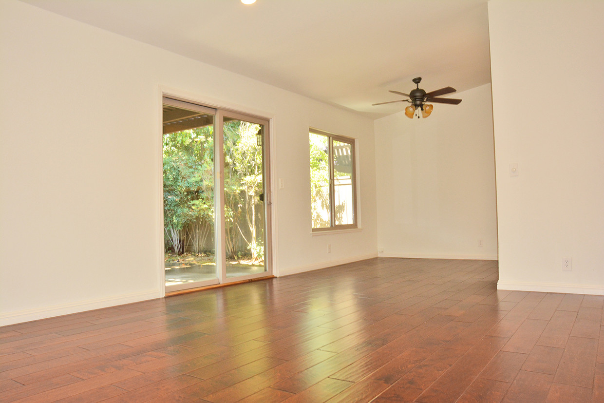 Foto principal - 23512 Platina Dr