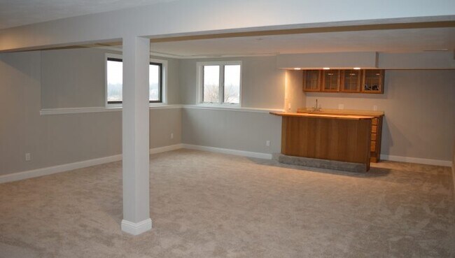 Foto del edificio - 7640 Valley View Rd