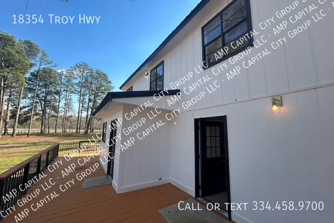 Foto del edificio - 18354 Troy Hwy