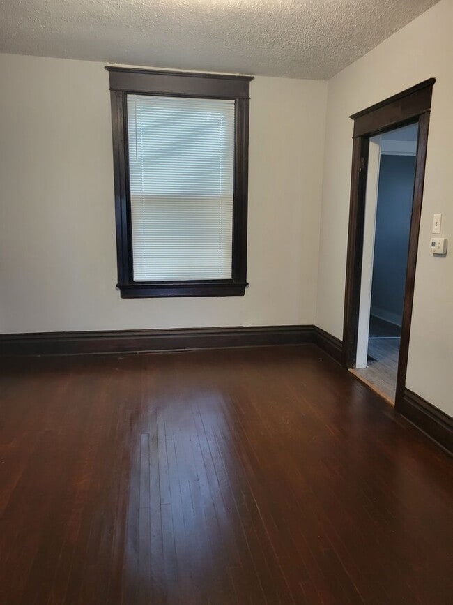 Foto del edificio - NEW LISTING!! 3 Bedroom 1 Bath