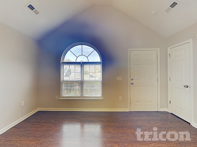 Building Photo - 979 Stinson Glen Ln