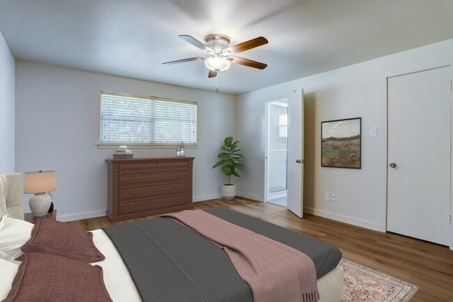 Building Photo - 10606 Wickersham Ln