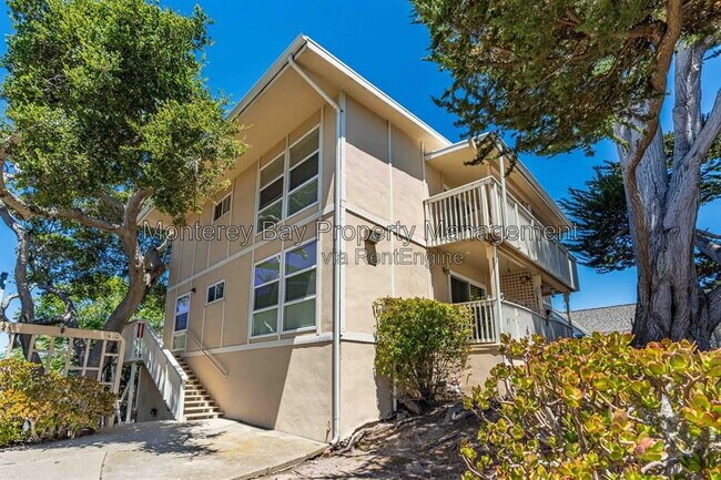 Foto del edificio - 420 Lighthouse Ave
