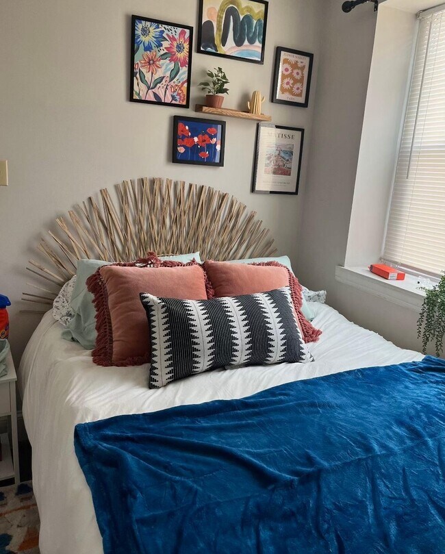 Bedroom 2 - 109 W Allen St