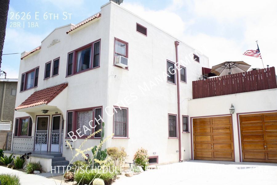 Primary Photo - 2 Bedroom 1 Bath Mission Revival Duplex wi...