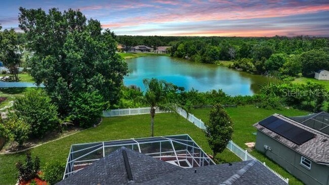 Building Photo - 12804 Raysbrook Dr