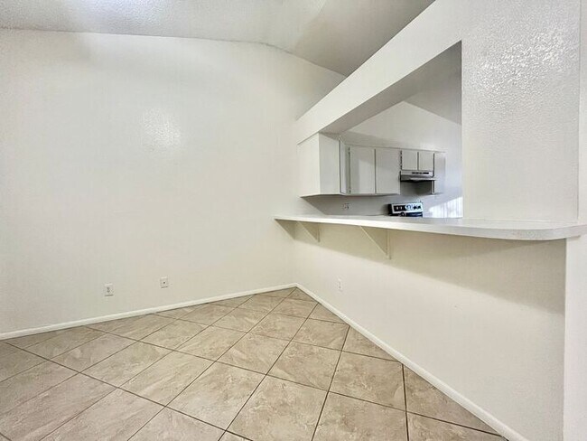 Foto del edificio - 16818 N 56th St