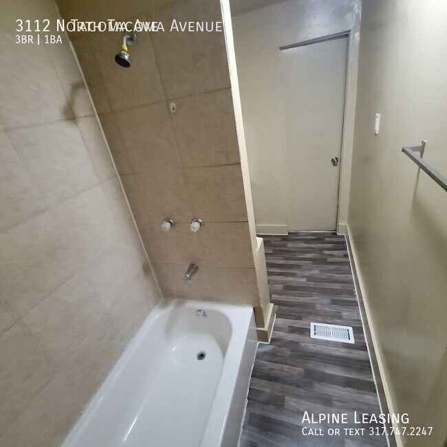 Foto del edificio - 3112 N Tacoma Ave