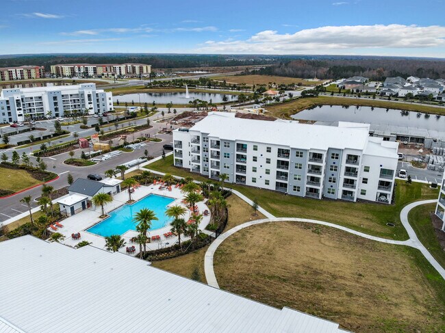 Foto del edificio - 3121 Paradox Cir