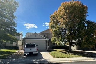 Photo - 23736 Broadmoor Dr House