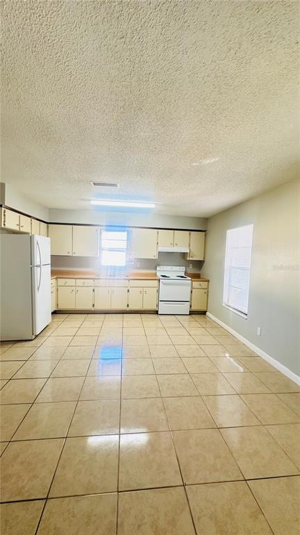Foto del edificio - 1229 Kennedy Rd