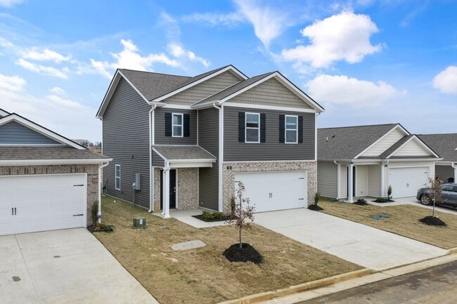 Building Photo - 4 bedroom, 2.5 bath built in 2025 by DR Horton in Byhalia