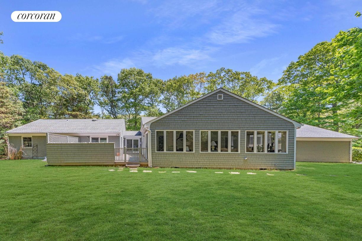 1 Wintergreen Way, Quogue, NY 11959 House Rental in Quogue, NY