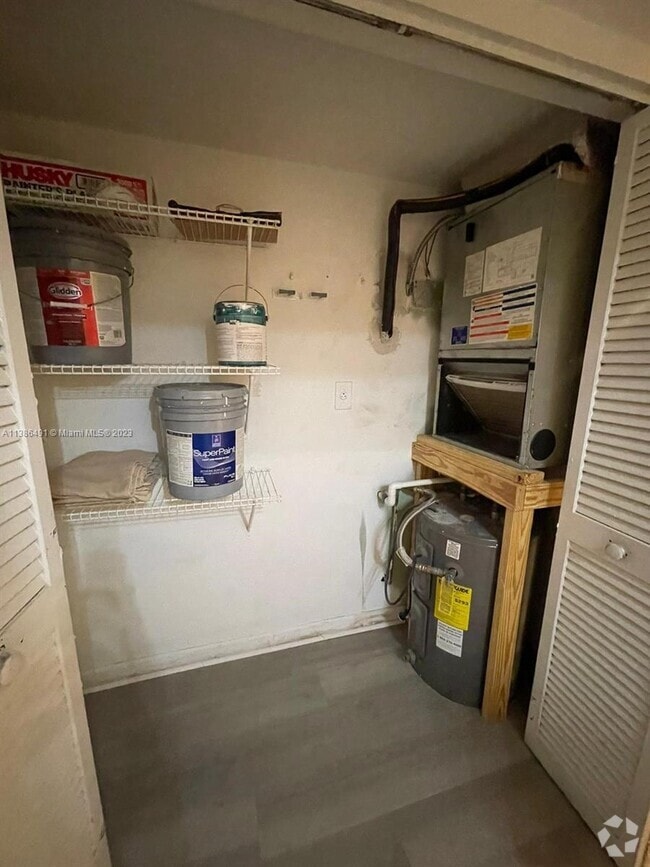 Castle Gardens Gated Apartments for Rent Lauderhill, FL 1 Rentals