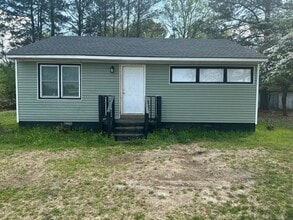 Building Photo - 505 Marcella Dr