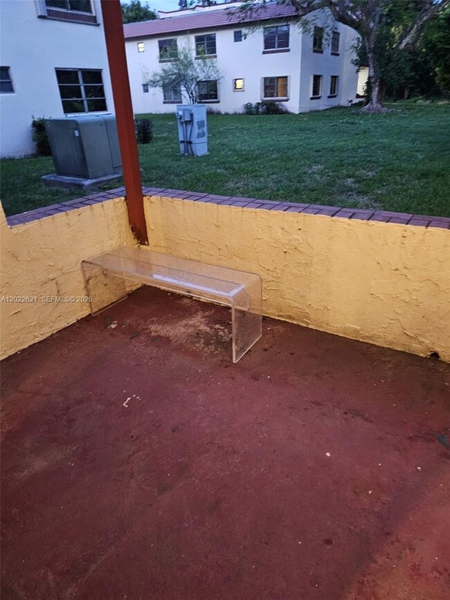 Foto del edificio - 8650 SW 149th Ave