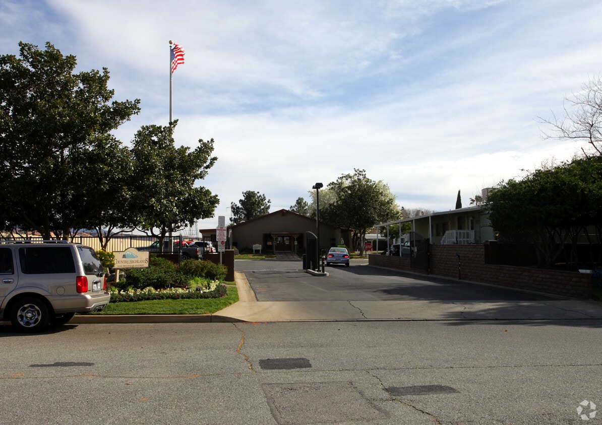 Foto del edificio - Country Highlands MHC