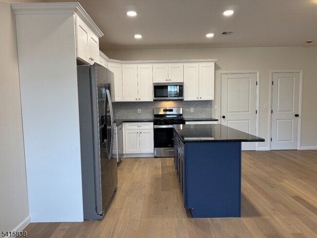 Foto del edificio - 188 Heckel St