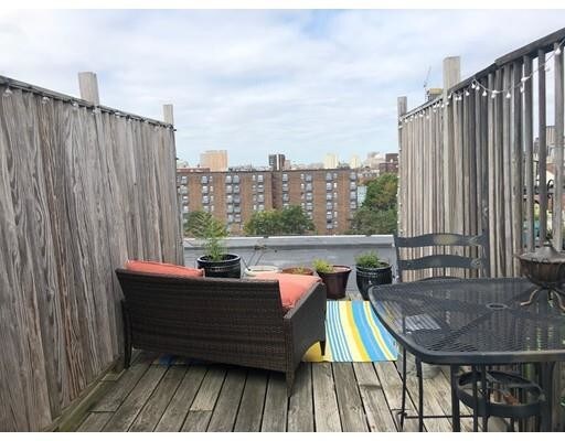 Foto del edificio - 70-72 Northampton St