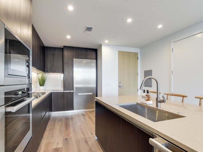 Foto del edificio - 501 West Ave