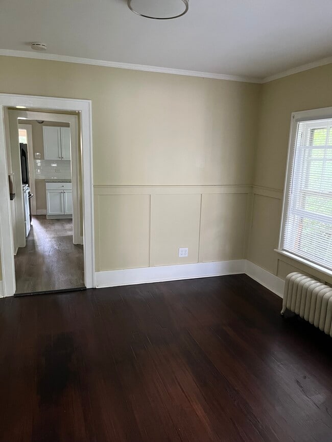 Dining room - 208 N Ballston Ave