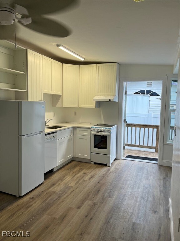 Foto del edificio - 4874 Pine Island Rd