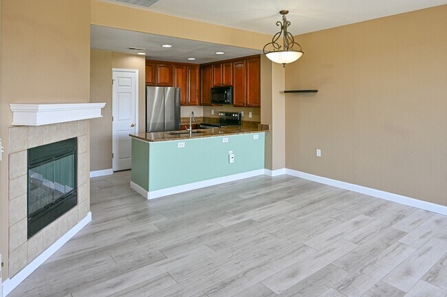 Foto del edificio - 15904 E Geddes Ln