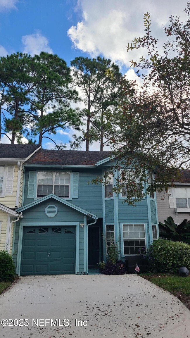 Building Photo - 8193 Loch Avon Ct