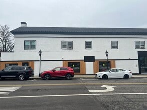 Building Photo - 10 E Jefferson Ave