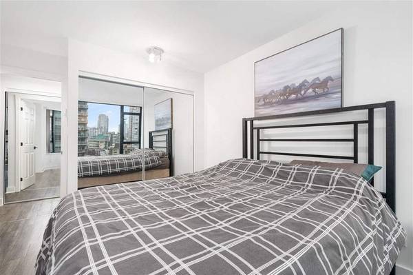 Building Photo - 888 Hamilton St