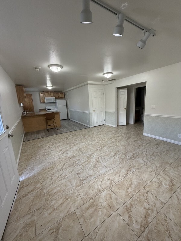 Building Photo - 1177 Rocky Mountain Way