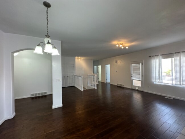 Foto del edificio - 7134 W 8090 S