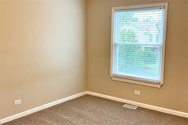 Foto del edificio - 9319 Hunter Ct