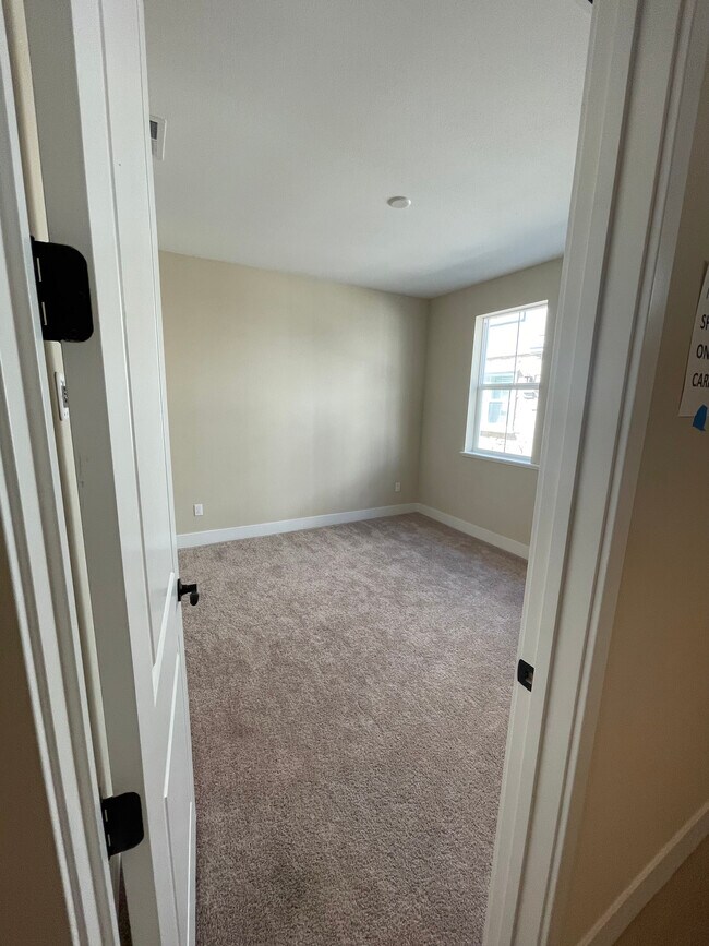 Foto del edificio - 37333 Suncrest St