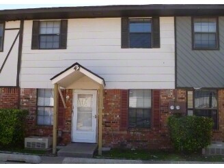 Vestíbulo - Walnut Place Townhomes