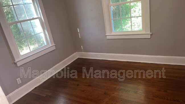 Building Photo - 2056 Raleigh Rd