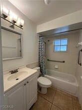 Building Photo - 821 Courtington Ln
