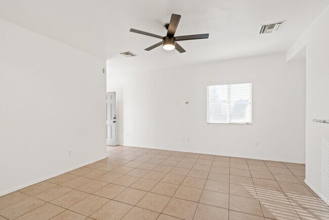 Foto del edificio - Tucson, AZ - Single-Family - $1,595.00 Ava...